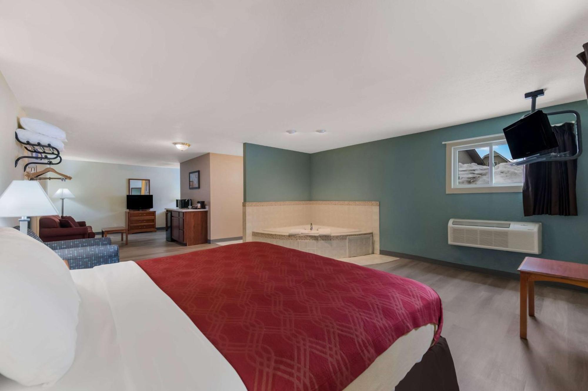 Hotel Baymont By Wyndham Iron Mountain Exteriér fotografie